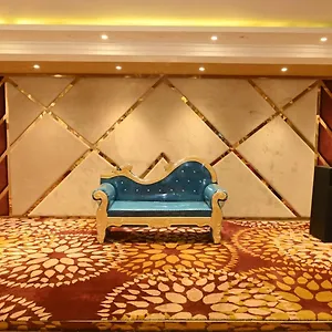 Varuna Hotel