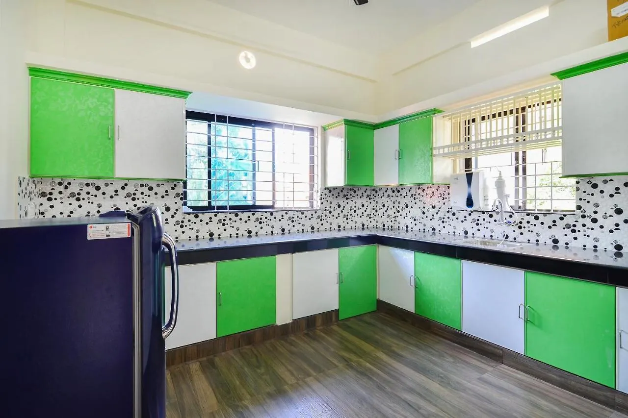 Oyo Home 81801 Akash Villa Trippapur Gæstehus